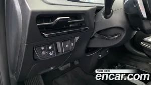 Kia EV6, 2023 — миниатюра 25