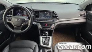 Hyundai Avante, 2017 — миниатюра 10