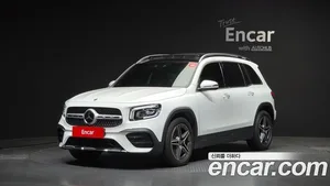 Mercedes-Benz GLB-Class, 2023 — миниатюра 1