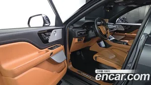 Lincoln Aviator, 2022 — миниатюра 13