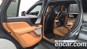 Lincoln Aviator, 2022 — миниатюра 16