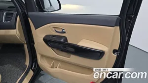 Kia Carnival, 2016 — миниатюра 15