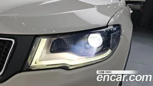 Jeep Compass, 2019 — миниатюра 8