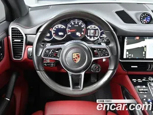 Porsche Cayenne, 2019 — миниатюра 13