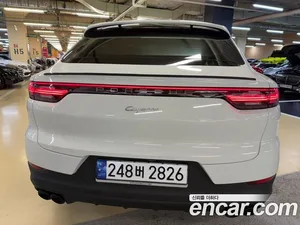 Porsche Cayenne, 2023 — миниатюра 7