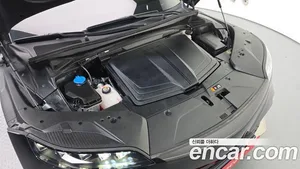 Genesis GV60, 2022 — миниатюра 6