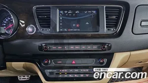 Kia Carnival, 2018 — миниатюра 23