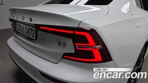 Volvo S60, 2021 — миниатюра 9