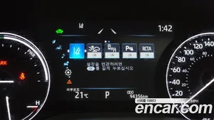 Toyota Sienna, 2023 — миниатюра 17