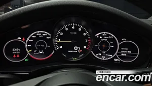 Porsche Panamera, 2023 — миниатюра 11