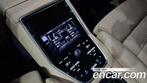 Porsche Panamera, 2023 — миниатюра 12
