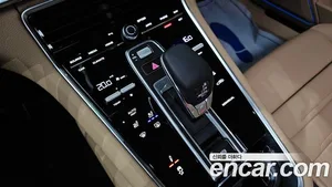 Porsche Panamera, 2023 — миниатюра 28