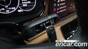 Porsche Panamera, 2023 — миниатюра 31