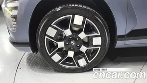 Hyundai Kona, 2023 — миниатюра 5