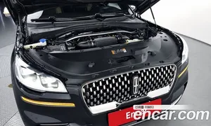 Lincoln Aviator, 2022 — миниатюра 6
