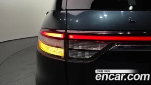 Lincoln Aviator, 2022 — миниатюра 9