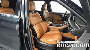 Lincoln Aviator, 2022 — миниатюра 16