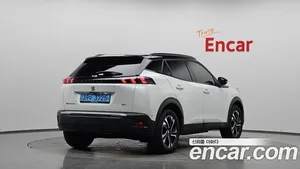 Peugeot 2008, 2023 — миниатюра 1