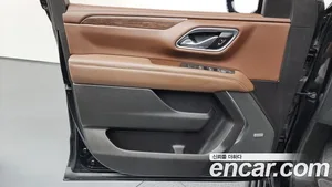 Chevrolet Surburban, 2021 — миниатюра 14