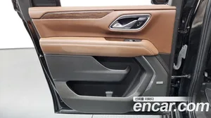 Chevrolet Surburban, 2021 — миниатюра 15