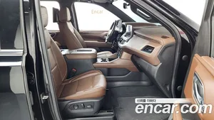 Chevrolet Surburban, 2021 — миниатюра 16