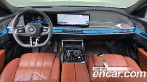 BMW i7, 2023 — миниатюра 10