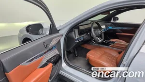 BMW i7, 2023 — миниатюра 13
