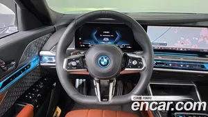BMW i7, 2023 — миниатюра 19