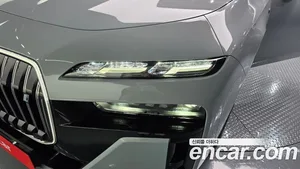 BMW i7, 2023 — миниатюра 8