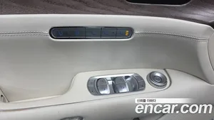 Genesis G90, 2022 — миниатюра 20