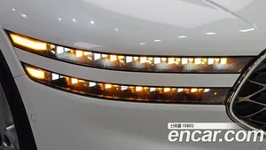 Genesis G90, 2022 — миниатюра 8
