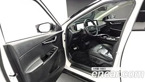 Kia EV6, 2022 — миниатюра 10