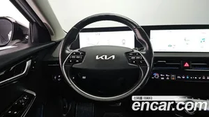 Kia EV6, 2022 — миниатюра 12