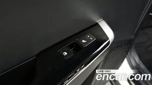 Kia EV6, 2022 — миниатюра 18