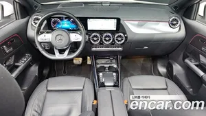 Mercedes-Benz EQA, 2023 — миниатюра 10