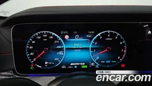 Mercedes-Benz E-Class, 2023 — миниатюра 11