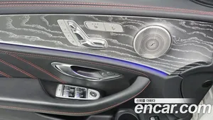 Mercedes-Benz E-Class, 2023 — миниатюра 29