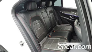 Mercedes-Benz E-Class, 2023 — миниатюра 30