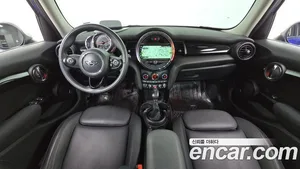 Mini Cooper, 2018 — миниатюра 7
