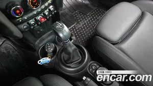 Mini Cooper, 2018 — миниатюра 9