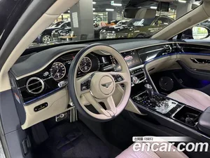 Bentley Flying Spur, 2023 — миниатюра 4