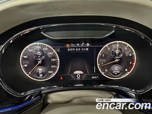 Bentley Flying Spur, 2023 — миниатюра 5