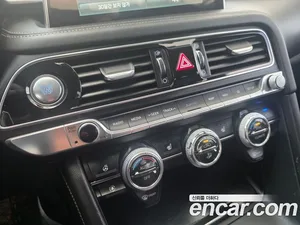 Genesis G70, 2020 — миниатюра 13