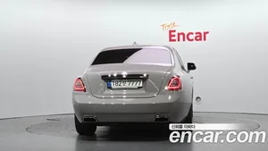 Rolls-Royce Ghost, 2020 — миниатюра 4