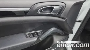 Porsche Cayenne, 2014 — миниатюра 25