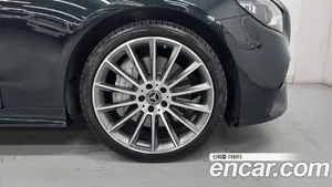 Mercedes-Benz E-Class, 2022 — миниатюра 5