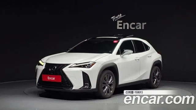 Lexus UX, 2023 — фото автомобиля из Кореи