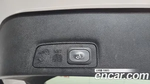 Lincoln MKC, 2017 — миниатюра 24