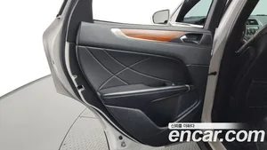 Lincoln MKC, 2017 — миниатюра 15