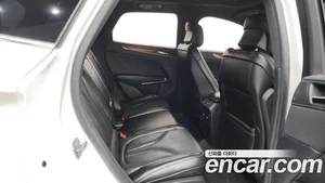 Lincoln MKC, 2017 — миниатюра 28